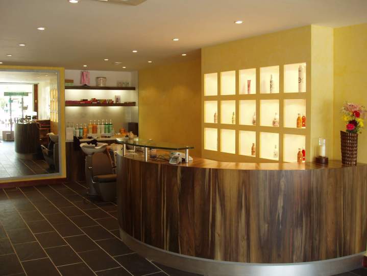 08 SALON DE COIFFURE